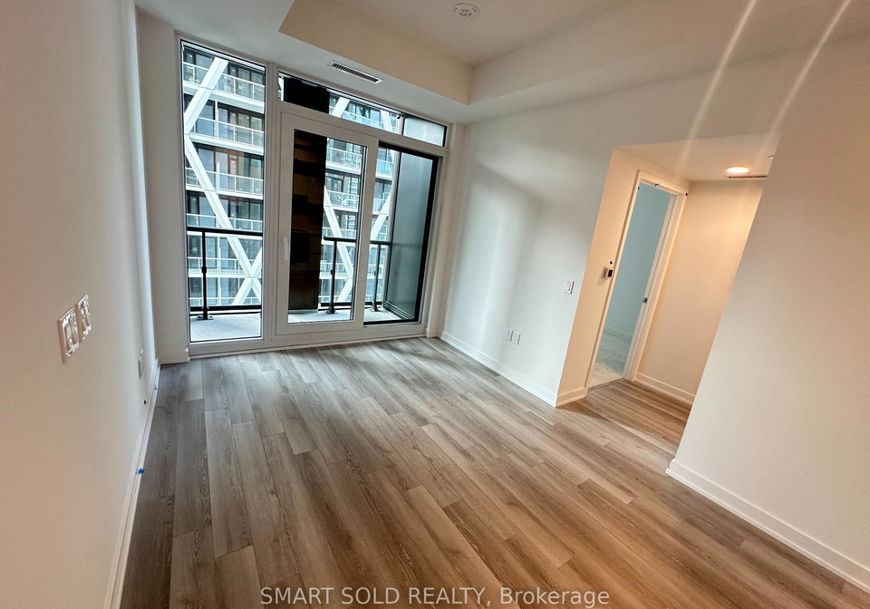 238-simcoe-street-toronto-ontario-c12174892