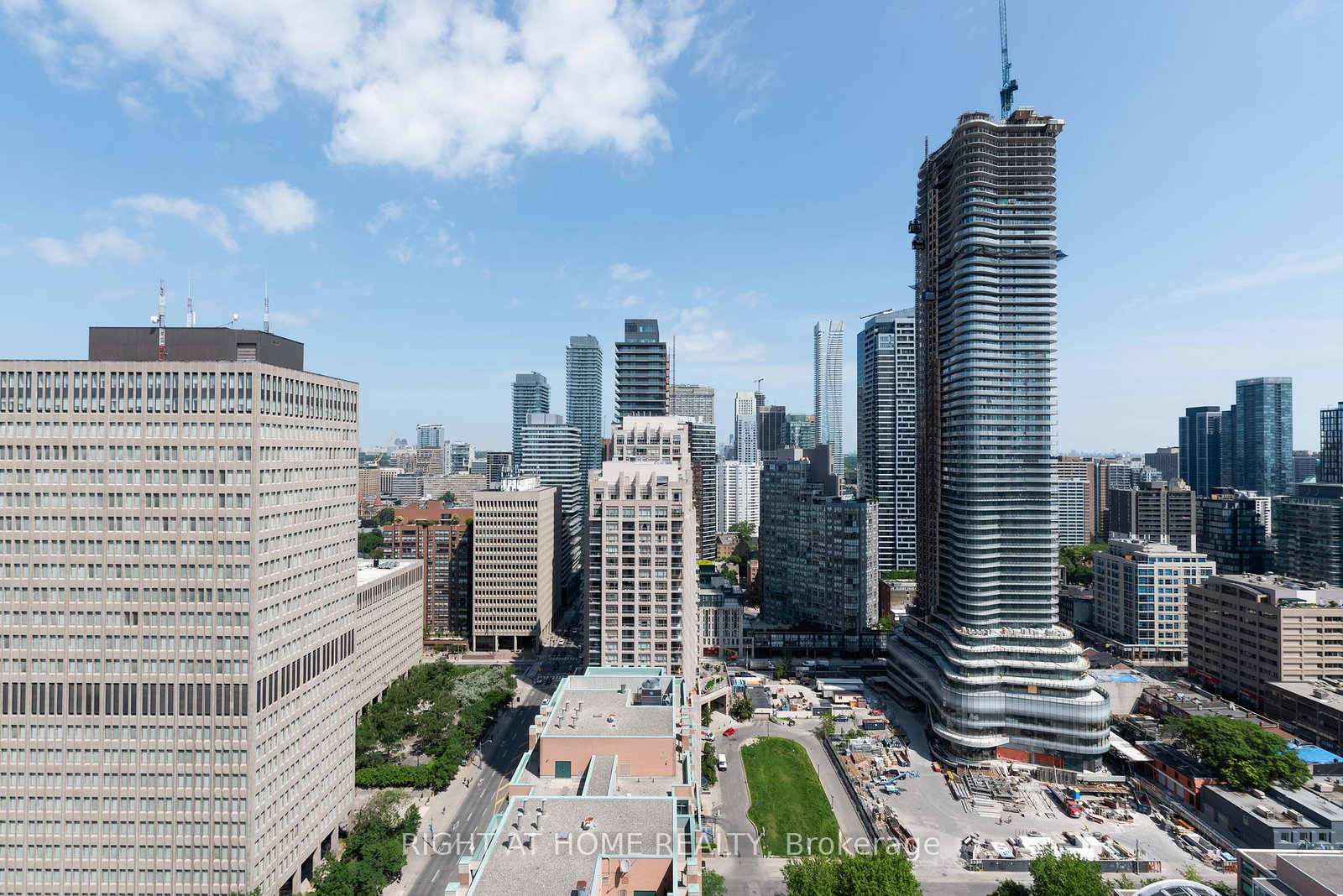 37-grosvenor-street-toronto-ontario-c12174903