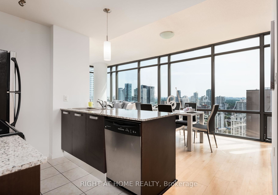 37-grosvenor-street-toronto-ontario-c12174903