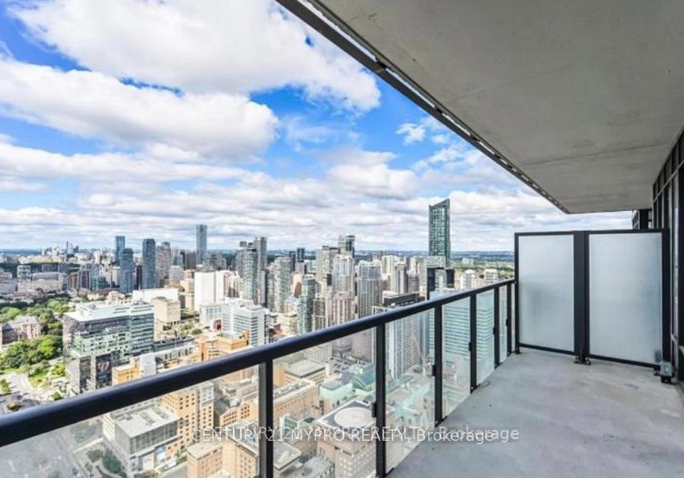 488-university-avenue-w-toronto-ontario-c12175338