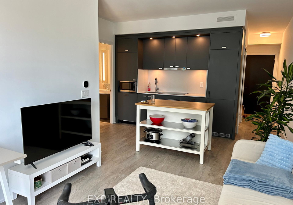 470-front-street-w-toronto-ontario-c12176028