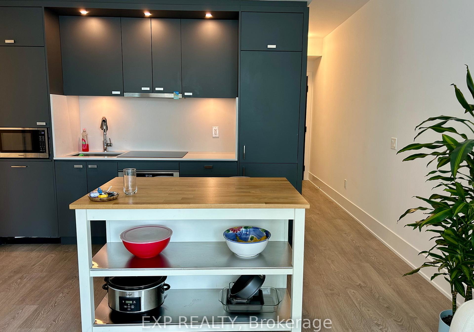 470-front-street-w-toronto-ontario-c12176028