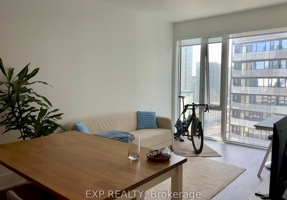 470-front-street-w-toronto-ontario-c12176028