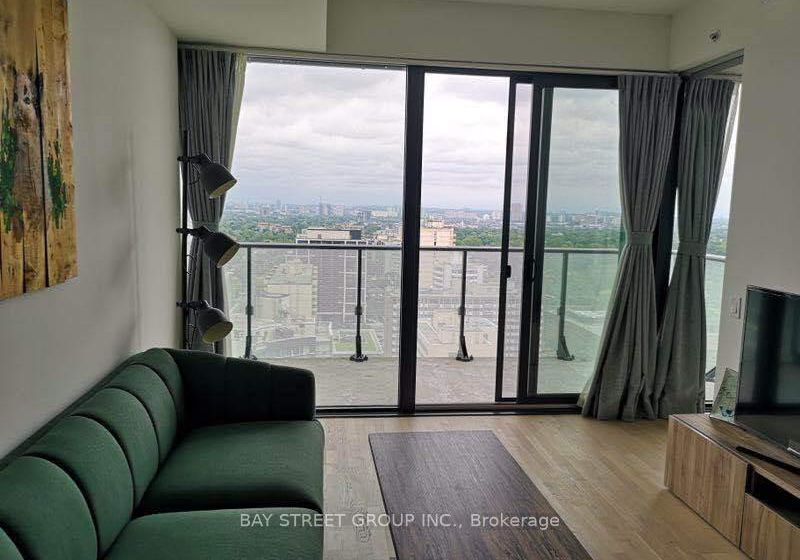 185-roehampton-avenue-toronto-ontario-c12176184