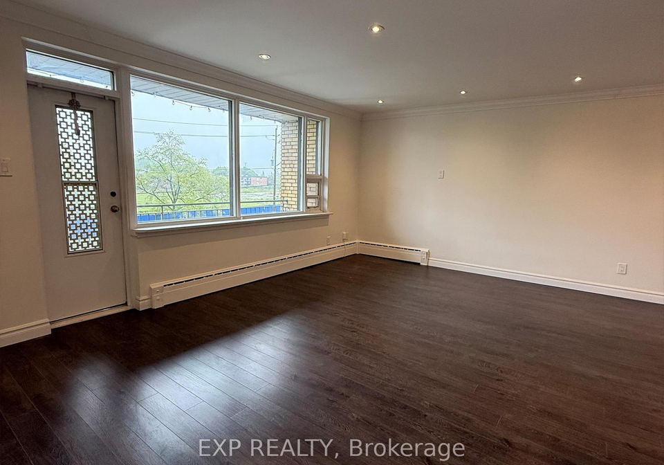 250-wilmington-avenue-toronto-ontario-c12176816