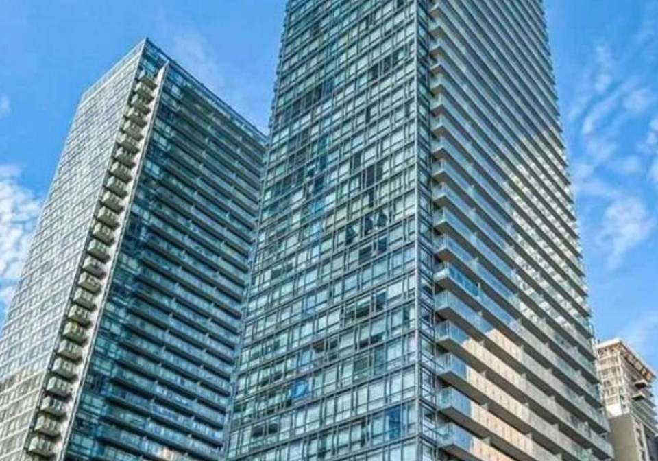 38-grenville-street-toronto-ontario-c12176927