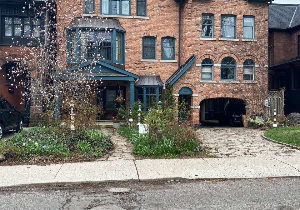 60-howland-avenue-toronto-ontario-c12177113
