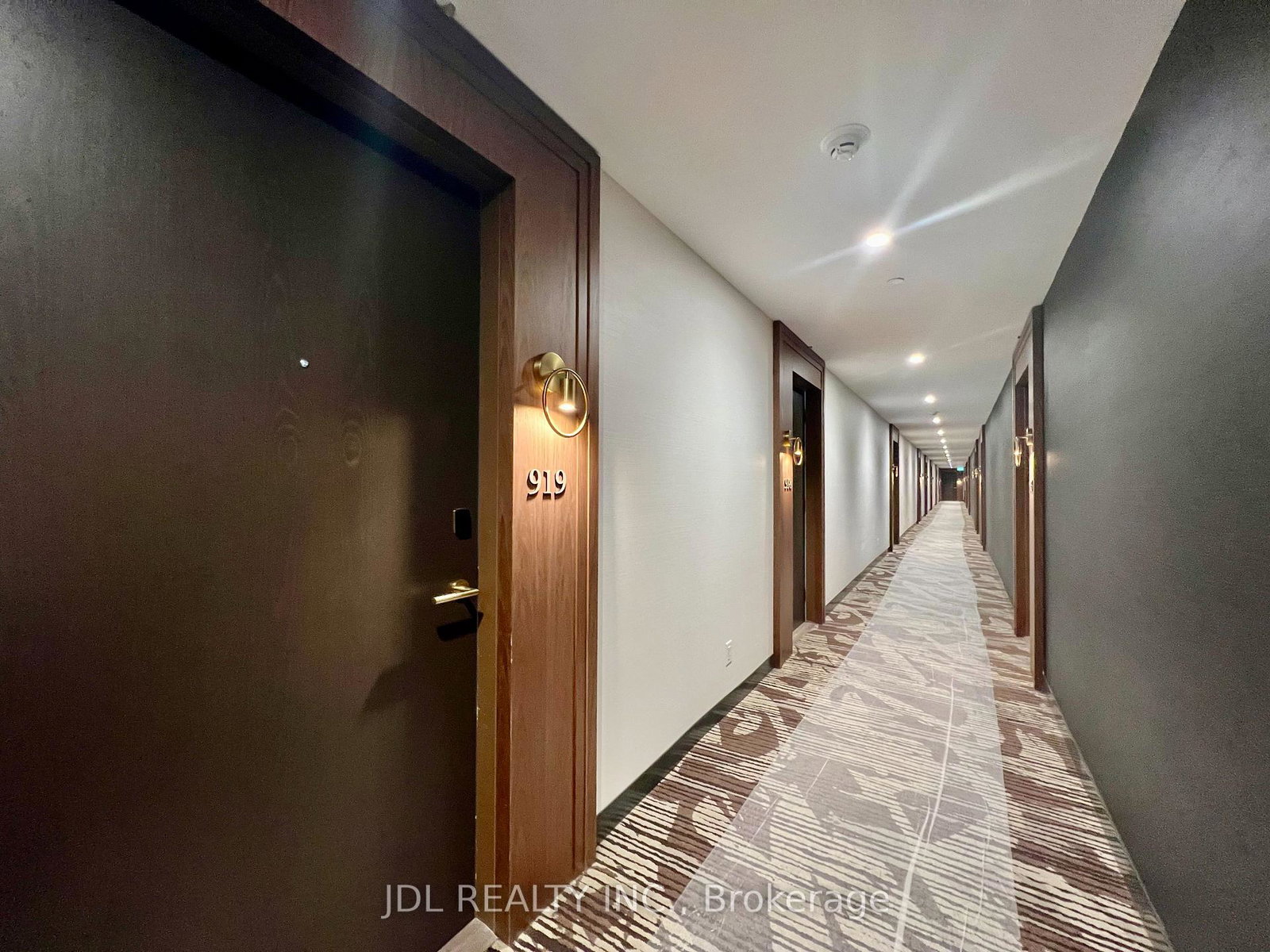 6-greenbriar-road-north-york-ontario-c12177530