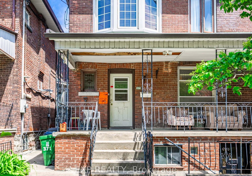 371-crawford-street-toronto-ontario-c12177604