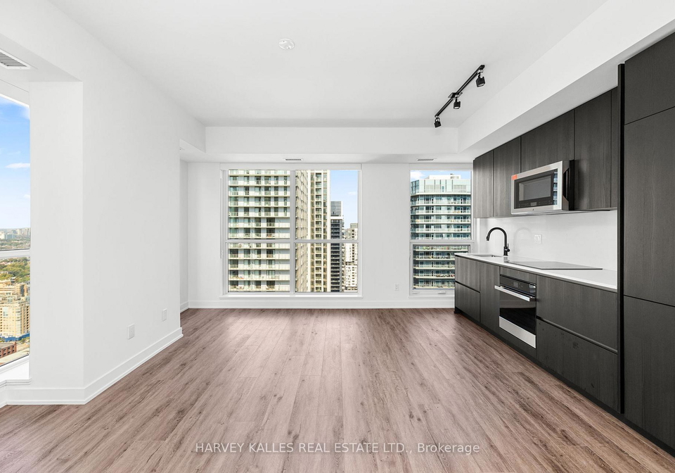 327-king-street-w-toronto-ontario-c12177998