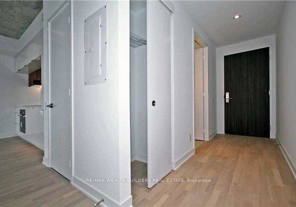 185-roehampton-avenue-toronto-ontario-c12178208