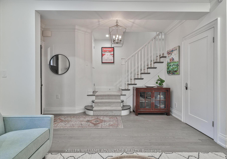 37-farnham-avenue-toronto-ontario-c12179001