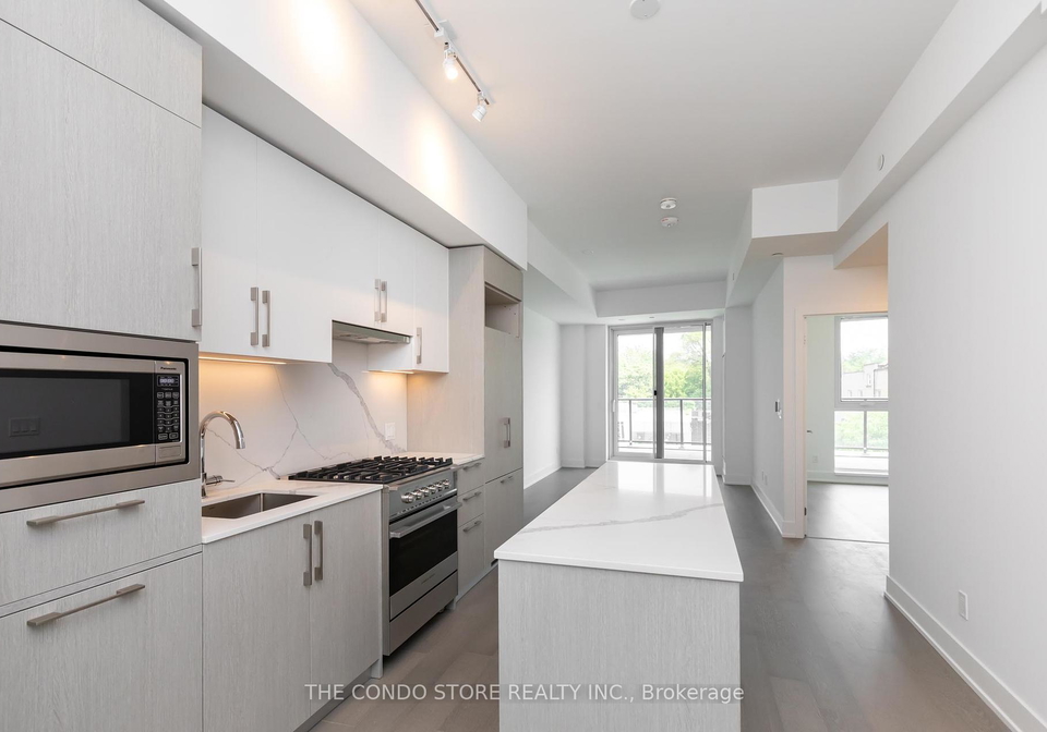 8-manor-road-e-toronto-ontario-c12179038