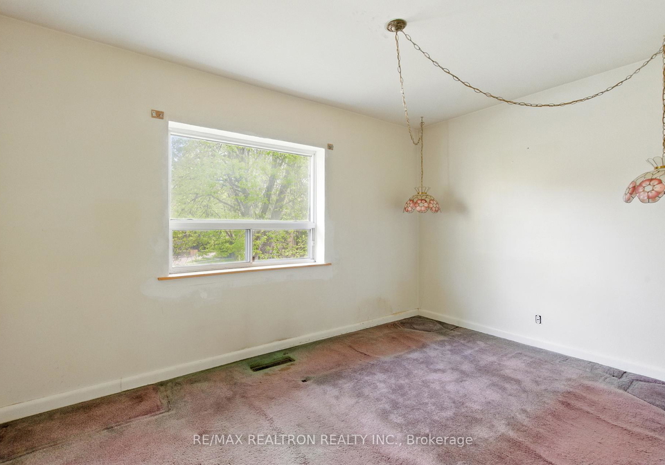 104-barber-greene-road-n-north-york-ontario-c12179321