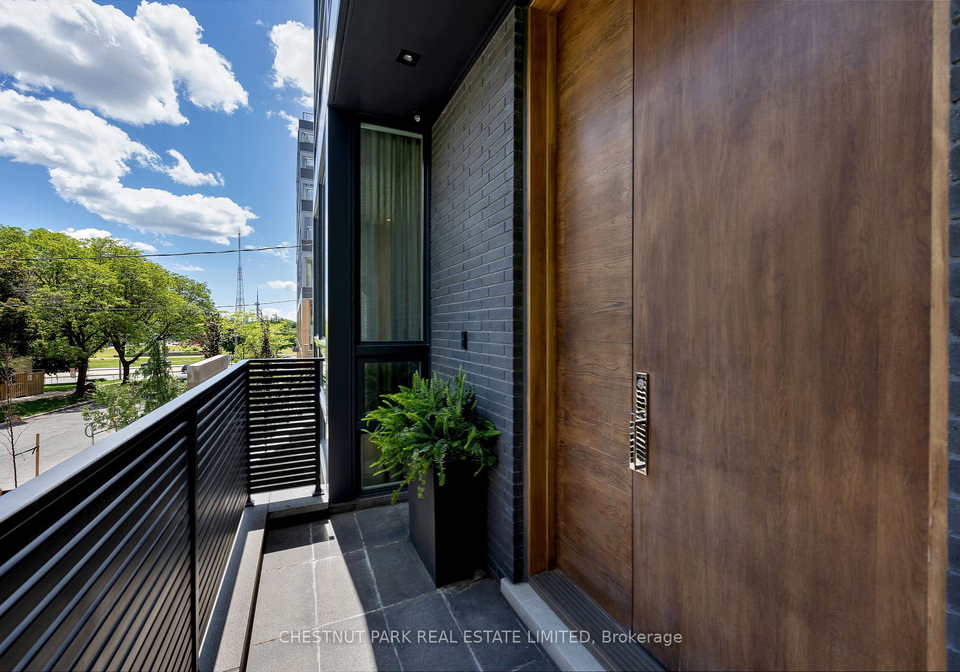 10-parkwood-avenue-toronto-ontario-c12179536