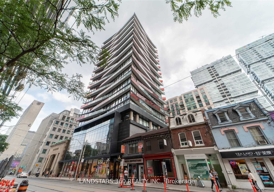 215-queen-street-w-toronto-ontario-c12179557
