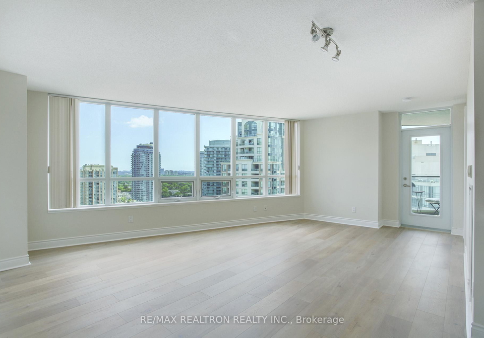 15-greenview-avenue-toronto-ontario-c12180006