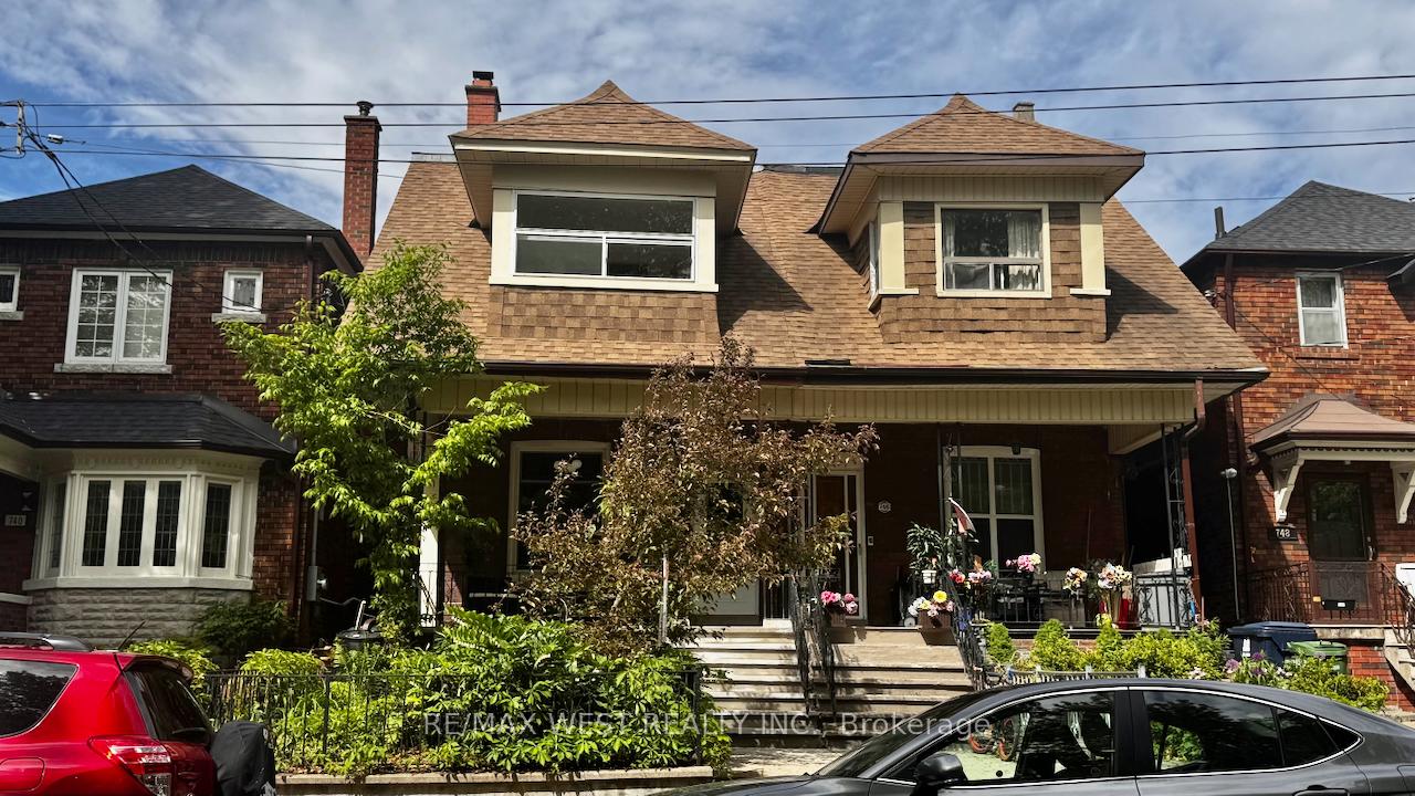 744-manning-avenue-toronto-ontario-c12180436