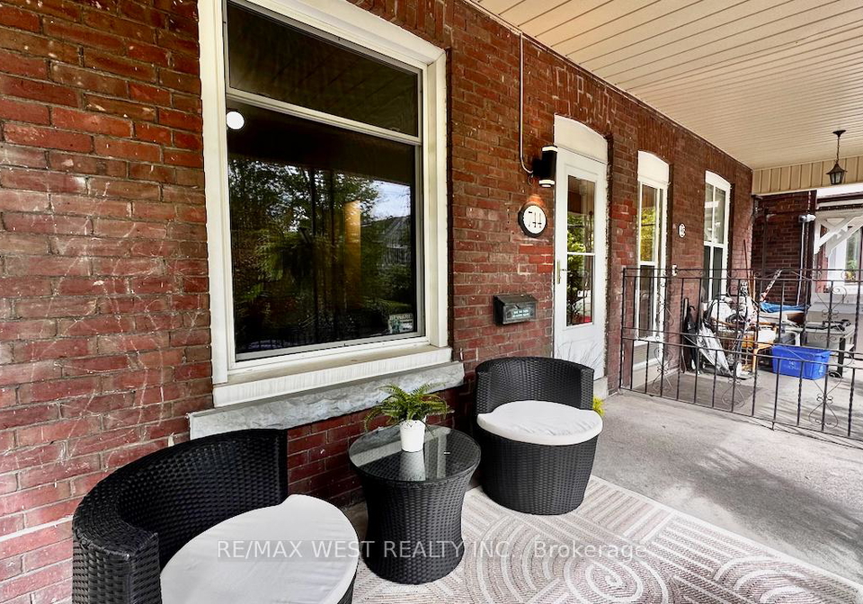 744-manning-avenue-toronto-ontario-c12180436