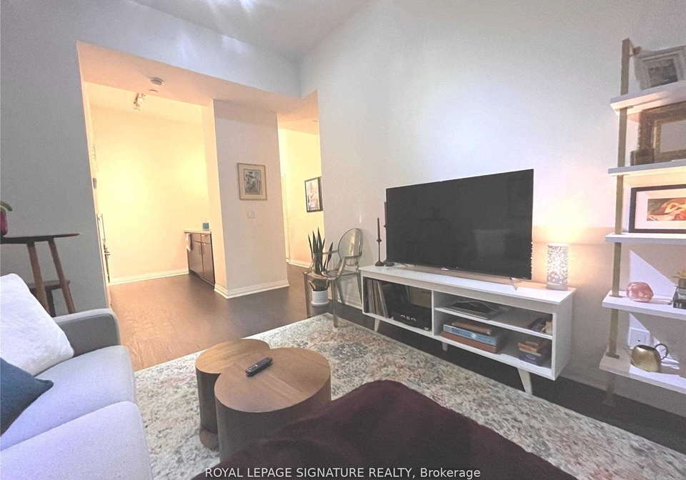 8-mercer-street-toronto-ontario-c12180458