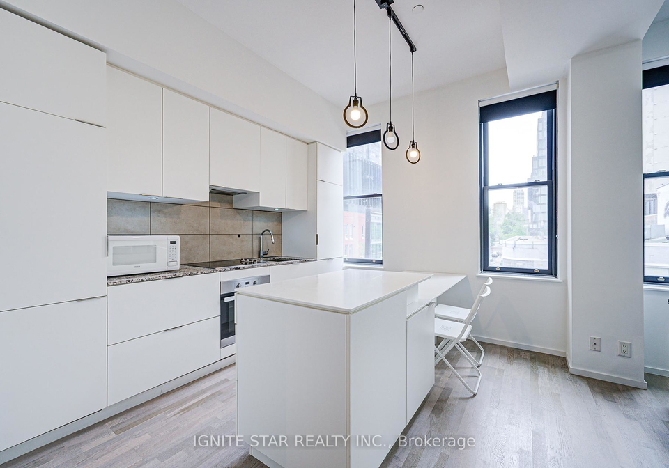 5-st-joseph-street-toronto-ontario-c12180513