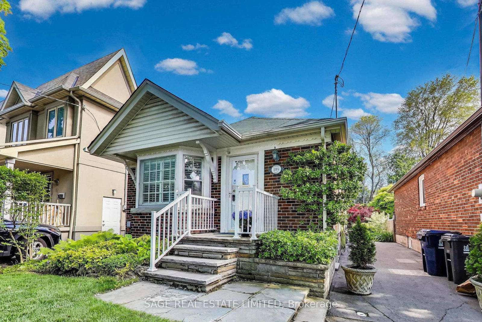 109-parklea-drive-east-york-ontario-c12180868