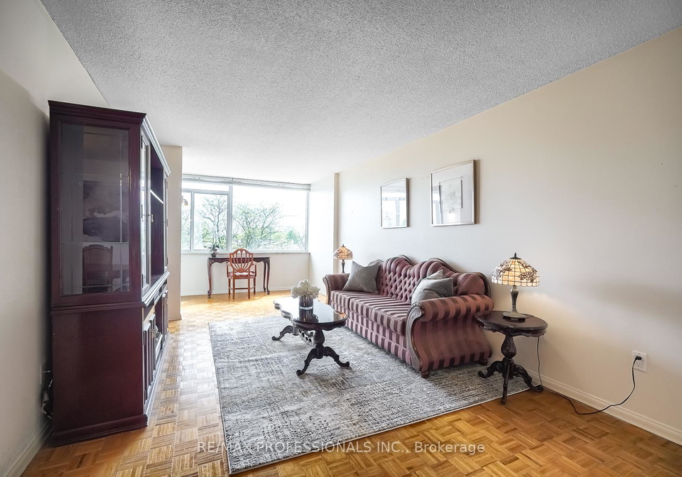 3000-bathurst-street-toronto-ontario-c12181386