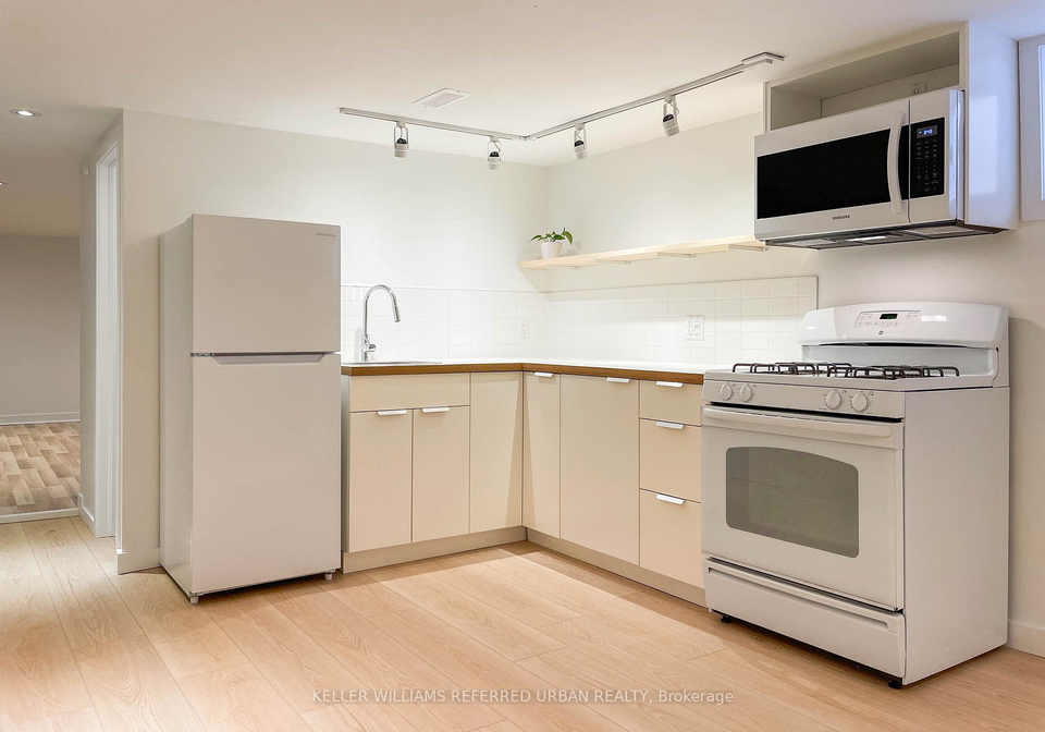 190-st-clarens-avenue-toronto-ontario-c12182026
