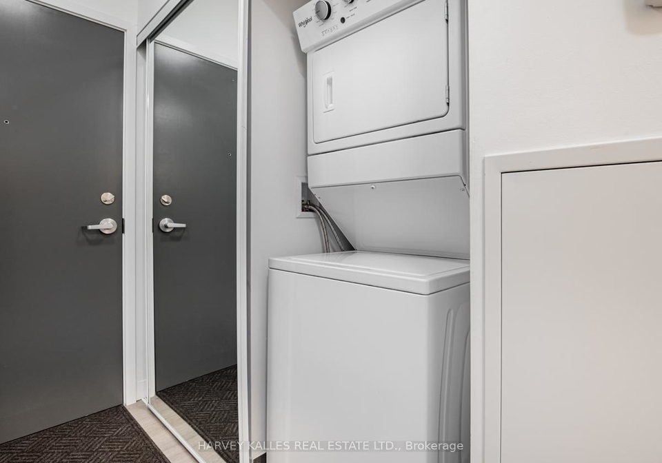 5180-yonge-street-toronto-ontario-c12182054