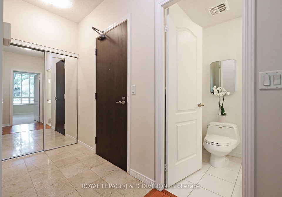 205-the-donway-w-north-york-ontario-c12182115