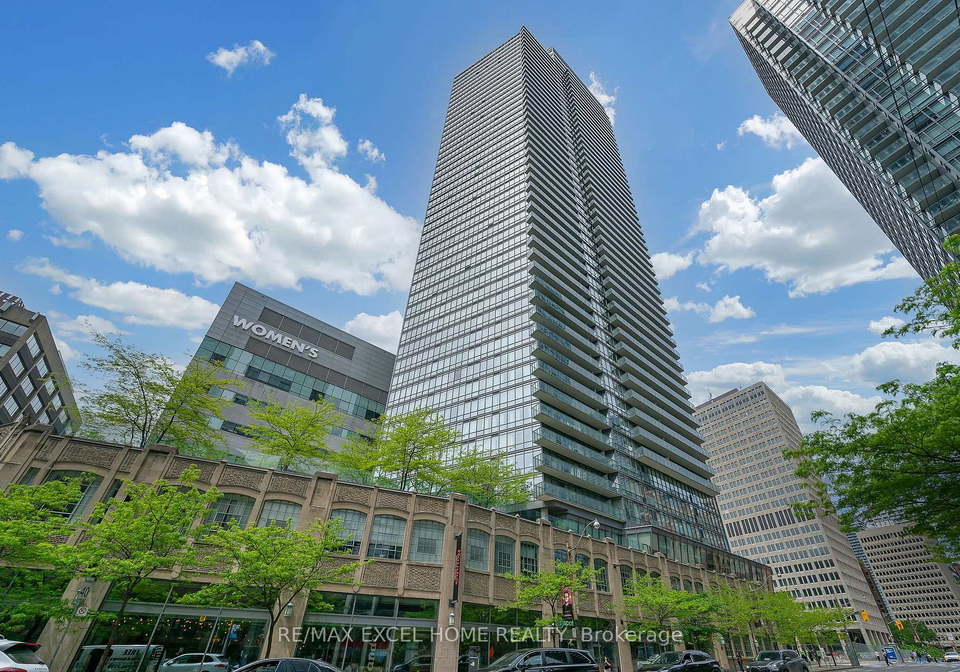 832-bay-street-toronto-ontario-c12182295