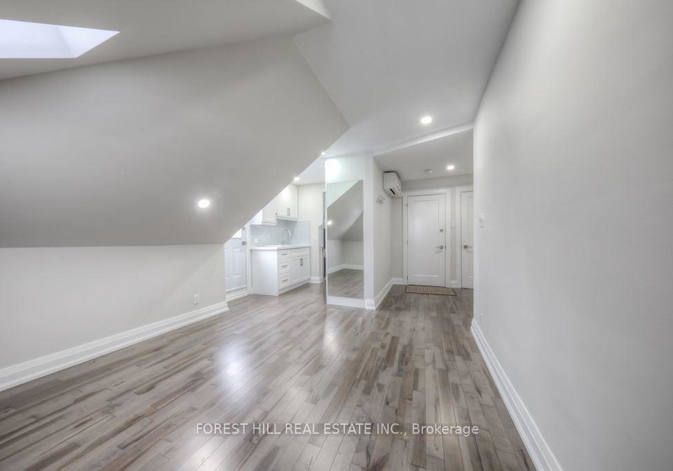 1747-bathurst-street-toronto-ontario-c12182376