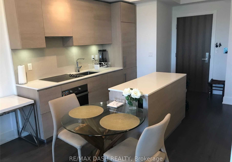 200-bloor-street-w-toronto-ontario-c12182426