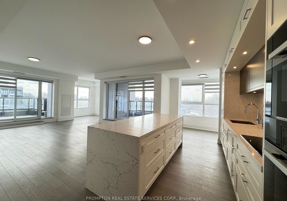 10-inn-on-the-park-drive-north-york-ontario-c12182733