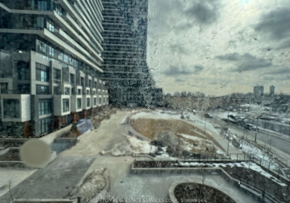 10-inn-on-the-park-drive-north-york-ontario-c12182733