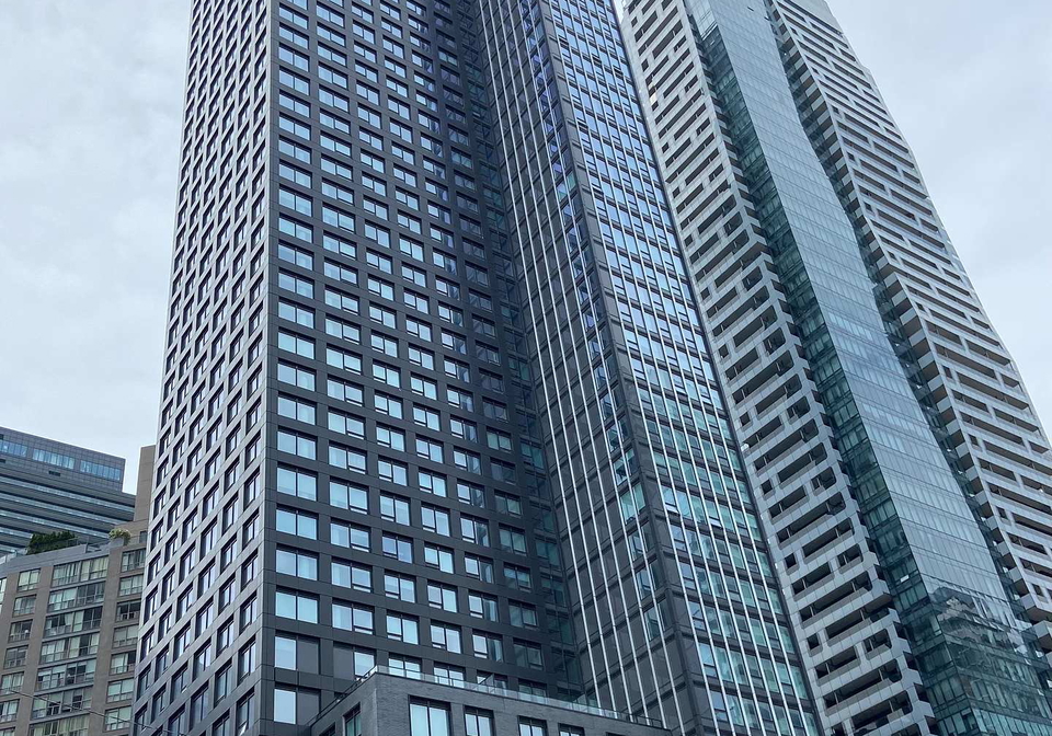 8-wellesley-street-w-toronto-ontario-c12182950