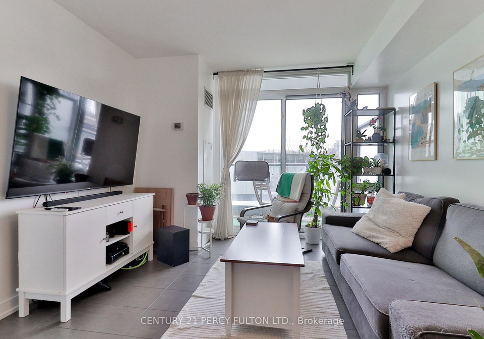 170-fort-york-boulevard-toronto-ontario-c12182959
