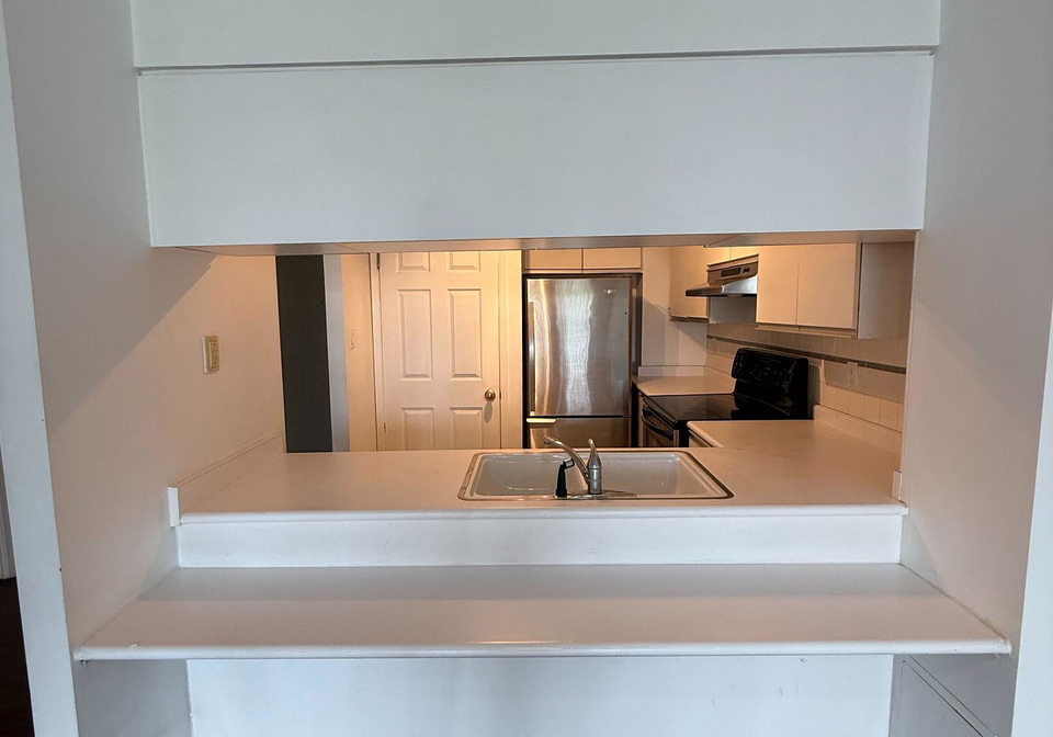 298-jarvis-street-toronto-ontario-c12183026