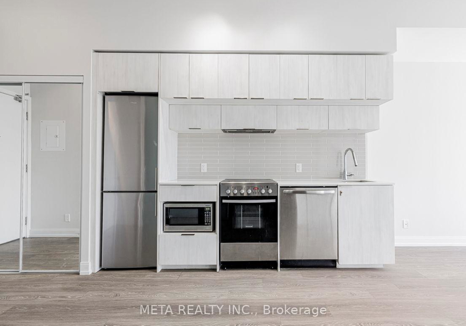 181-dundas-street-e-toronto-ontario-c12183061
