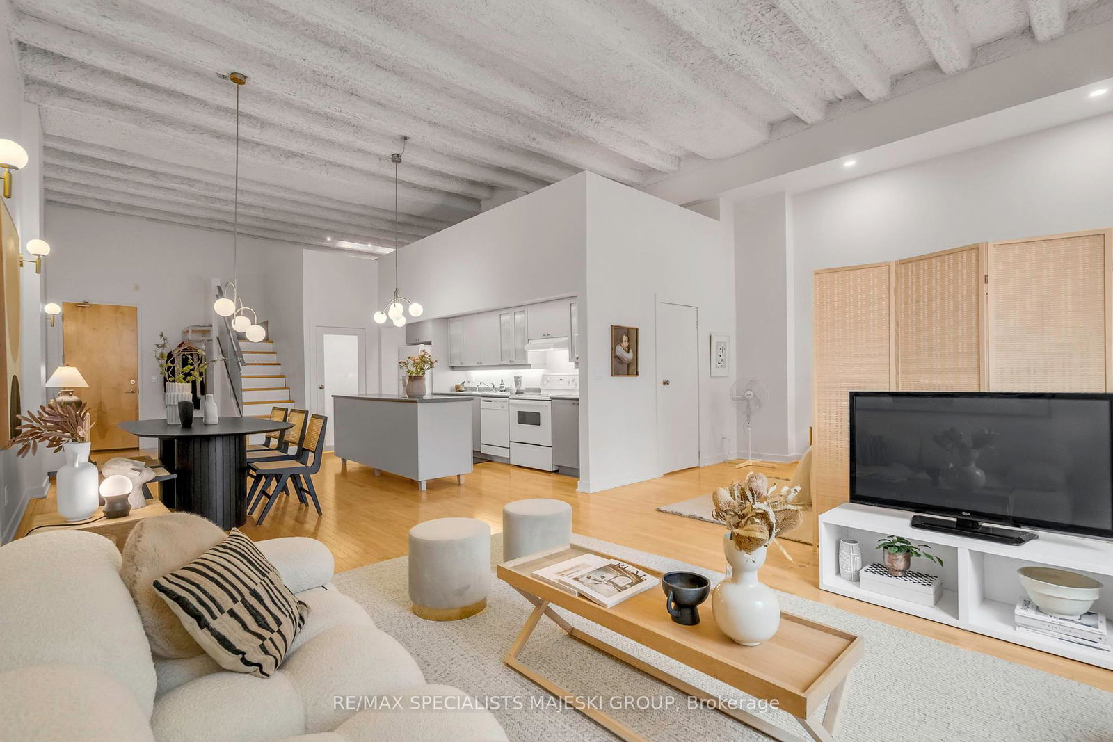 21-nassau-street-toronto-ontario-c12183136