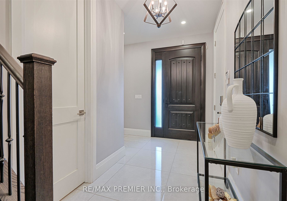 16-leith-place-toronto-ontario-c12183236