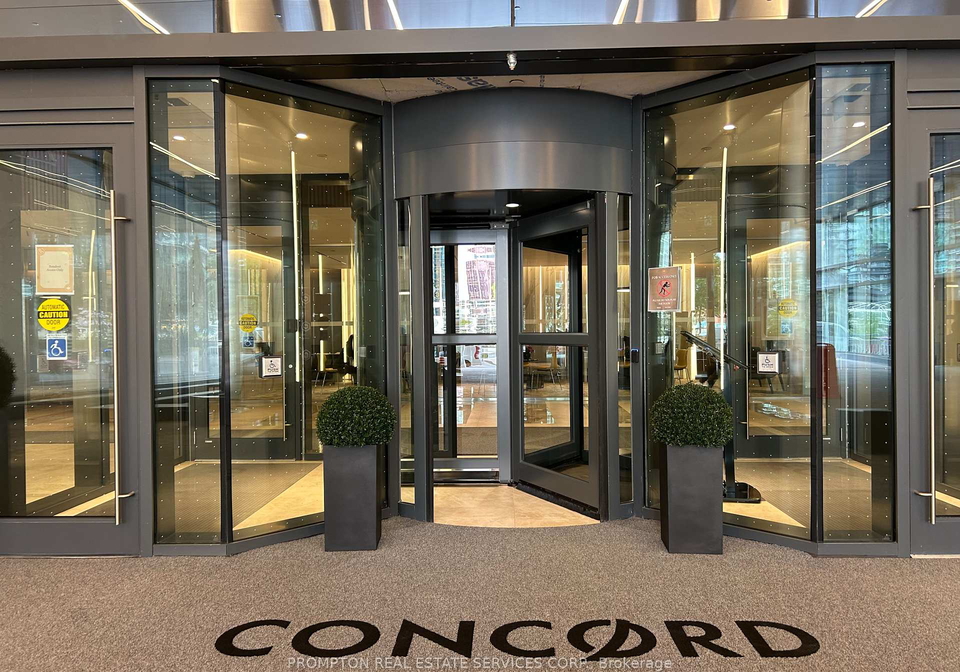 3-concord-cityplace-way-toronto-ontario-c12183365