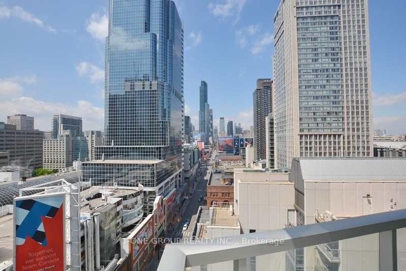 197-yonge-street-toronto-ontario-c12183383