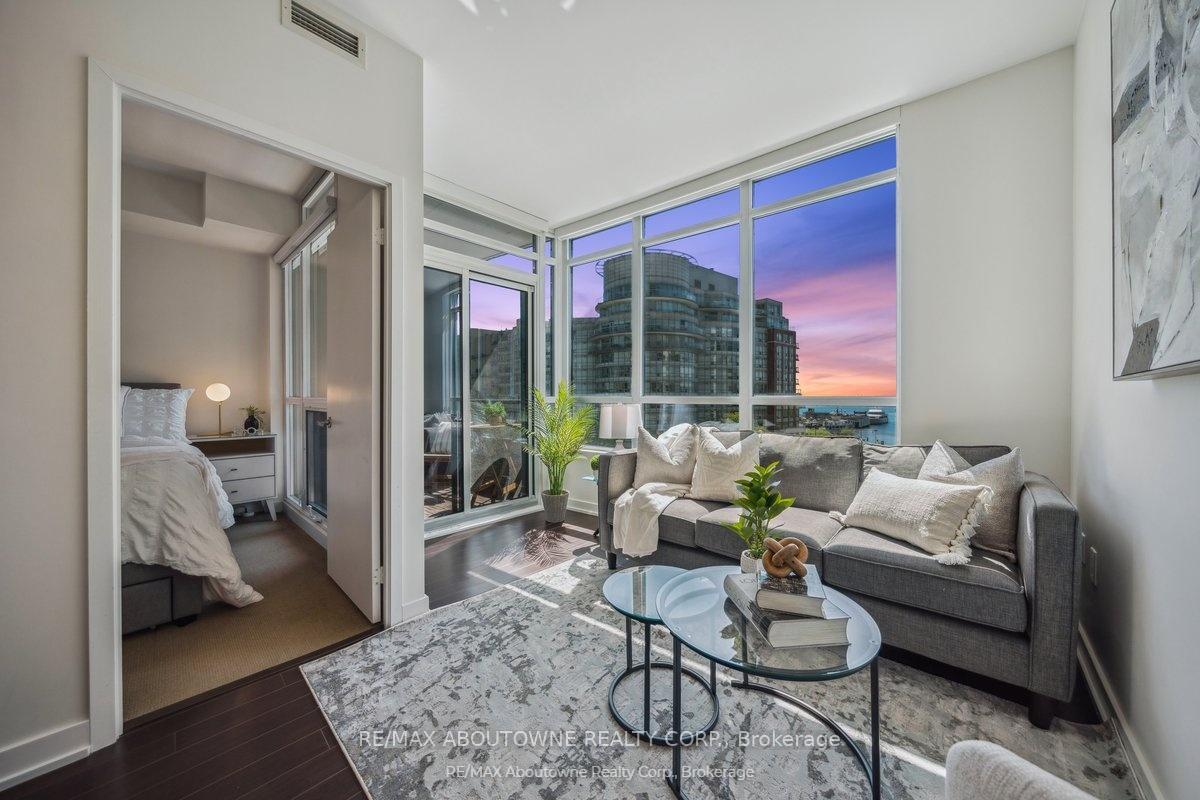 38-dan-leckie-way-toronto-ontario-c12183827