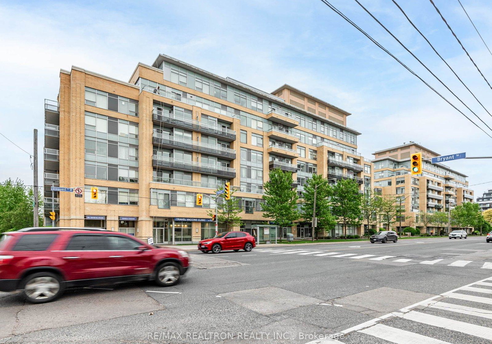 701-sheppard-avenue-w-toronto-ontario-c12183921
