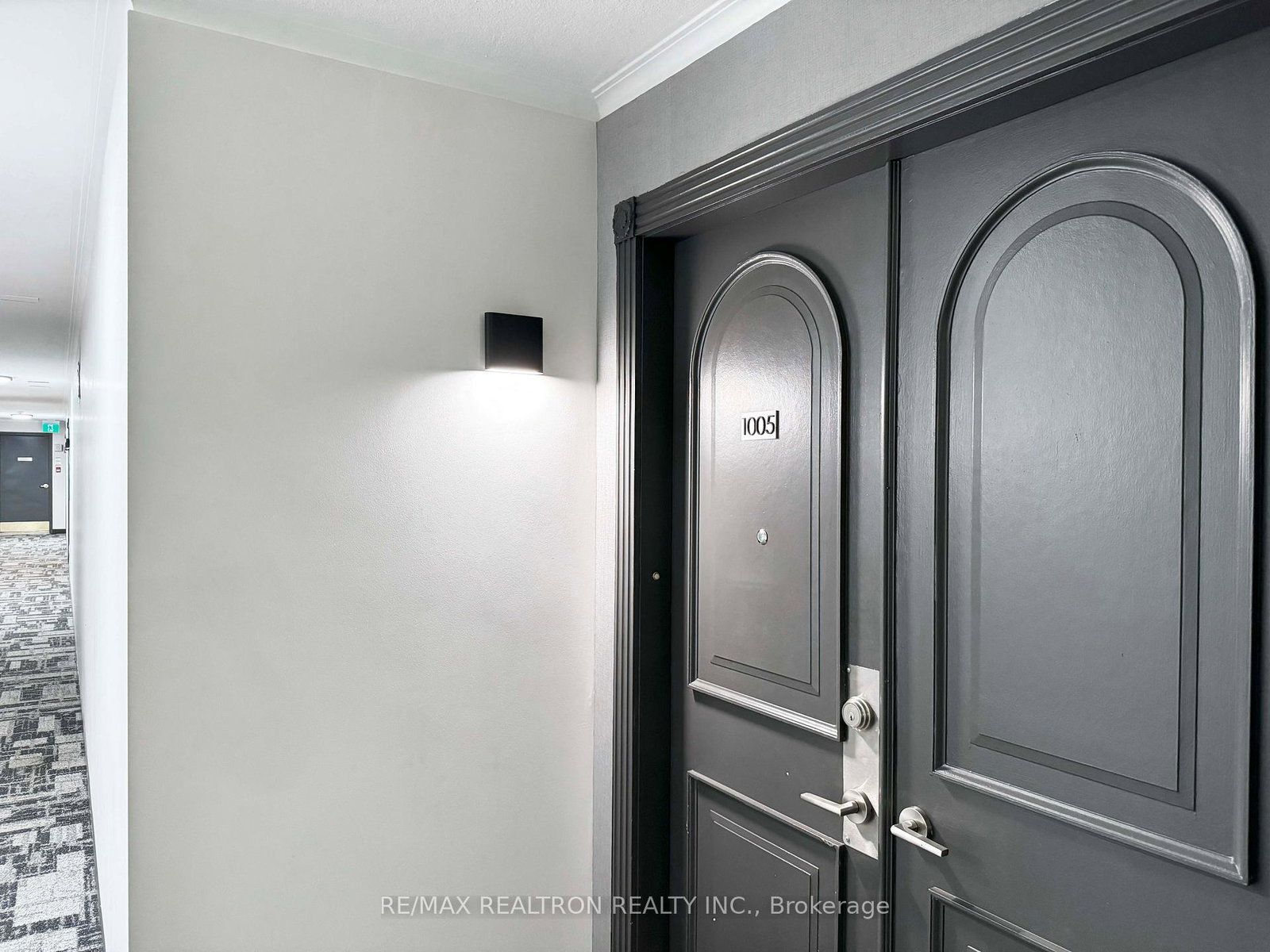 10-shallmar-boulevard-toronto-ontario-c12183946