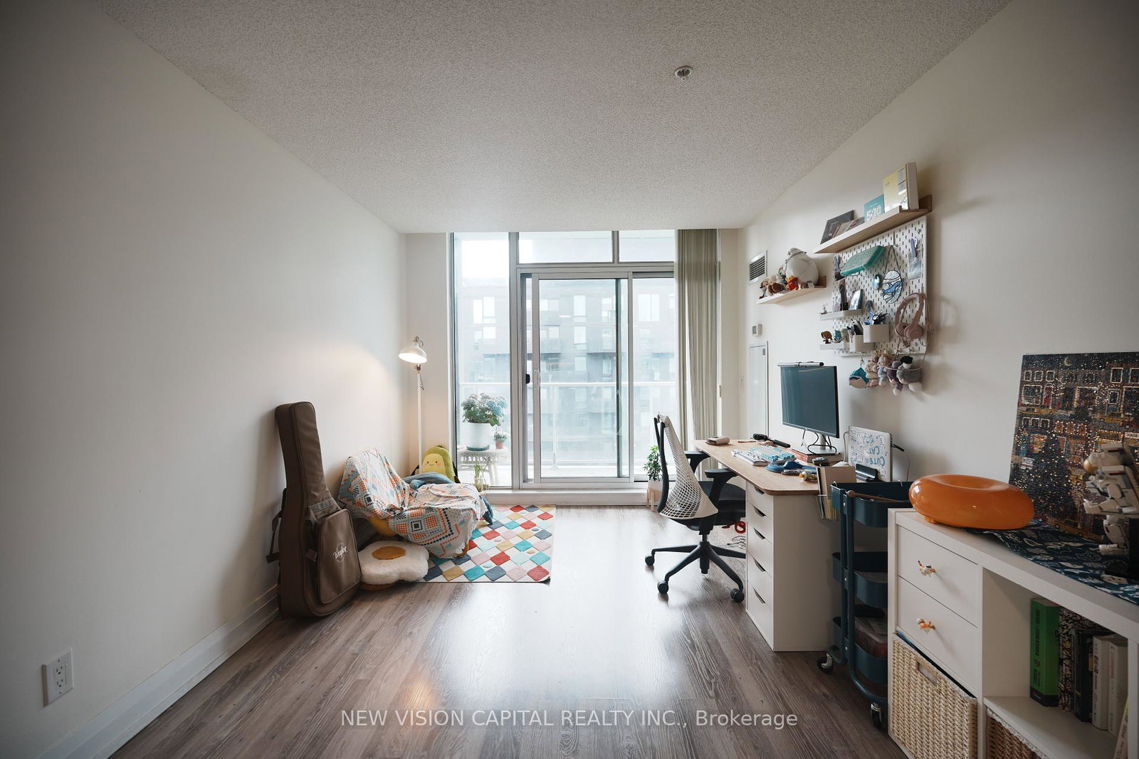 555-wilson-avenue-toronto-ontario-c12184432