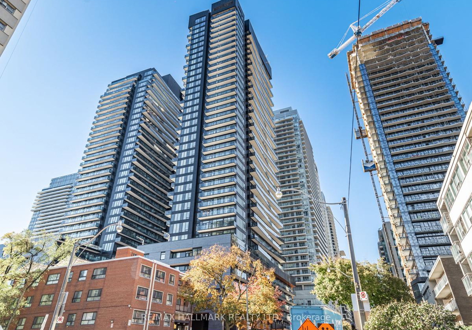 117-broadway-avenue-toronto-ontario-c12184560