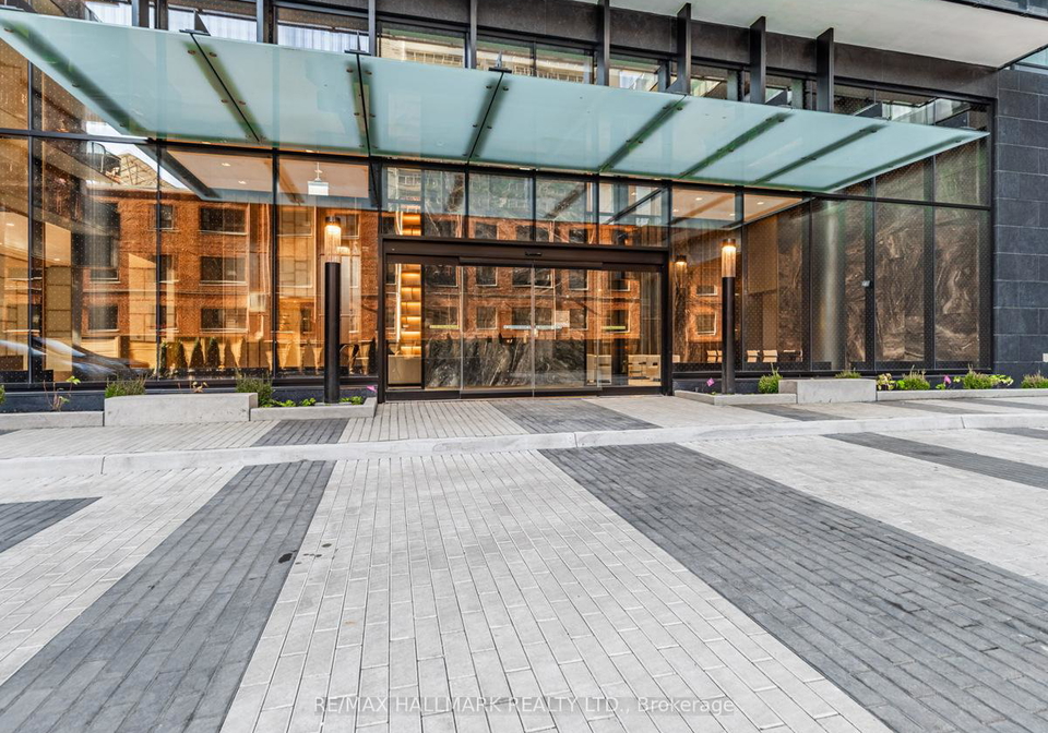 117-broadway-avenue-toronto-ontario-c12184560