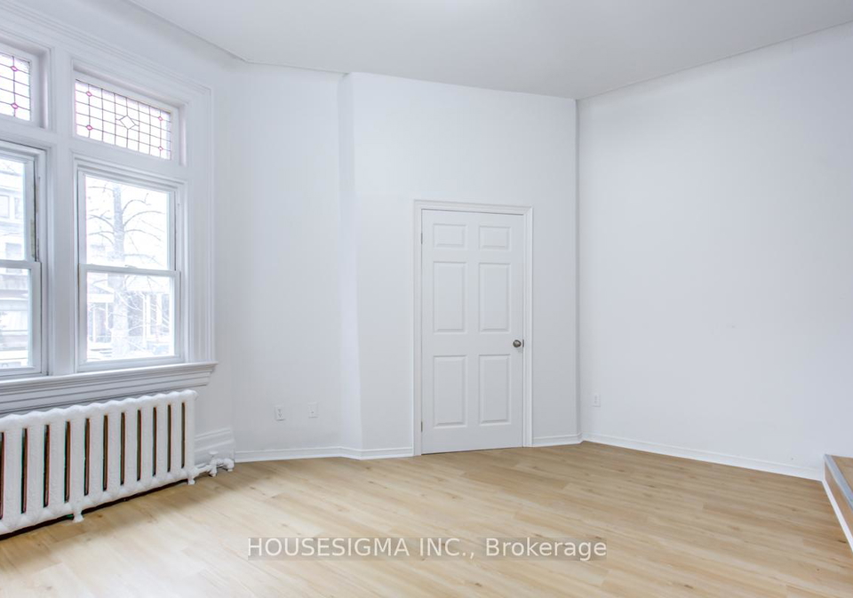 661-huron-street-toronto-ontario-c12184816